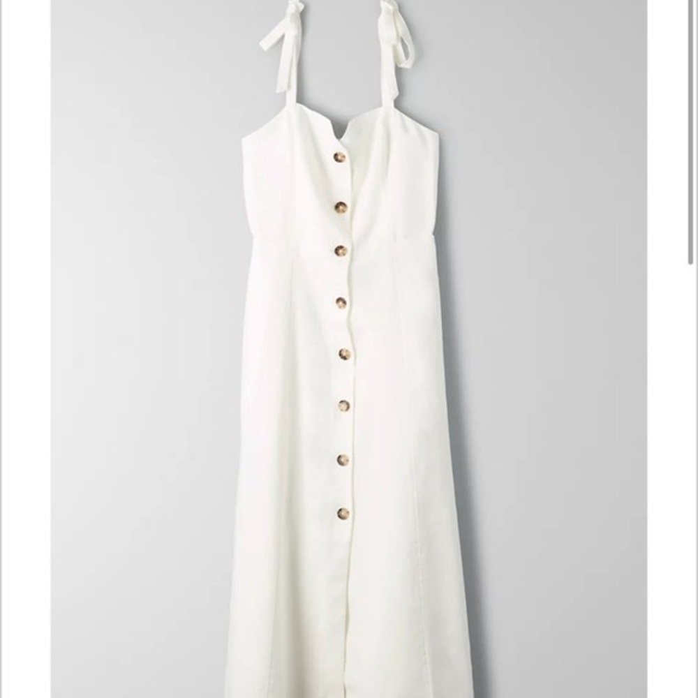 Aritzia Wilfred Linen dress in size 6